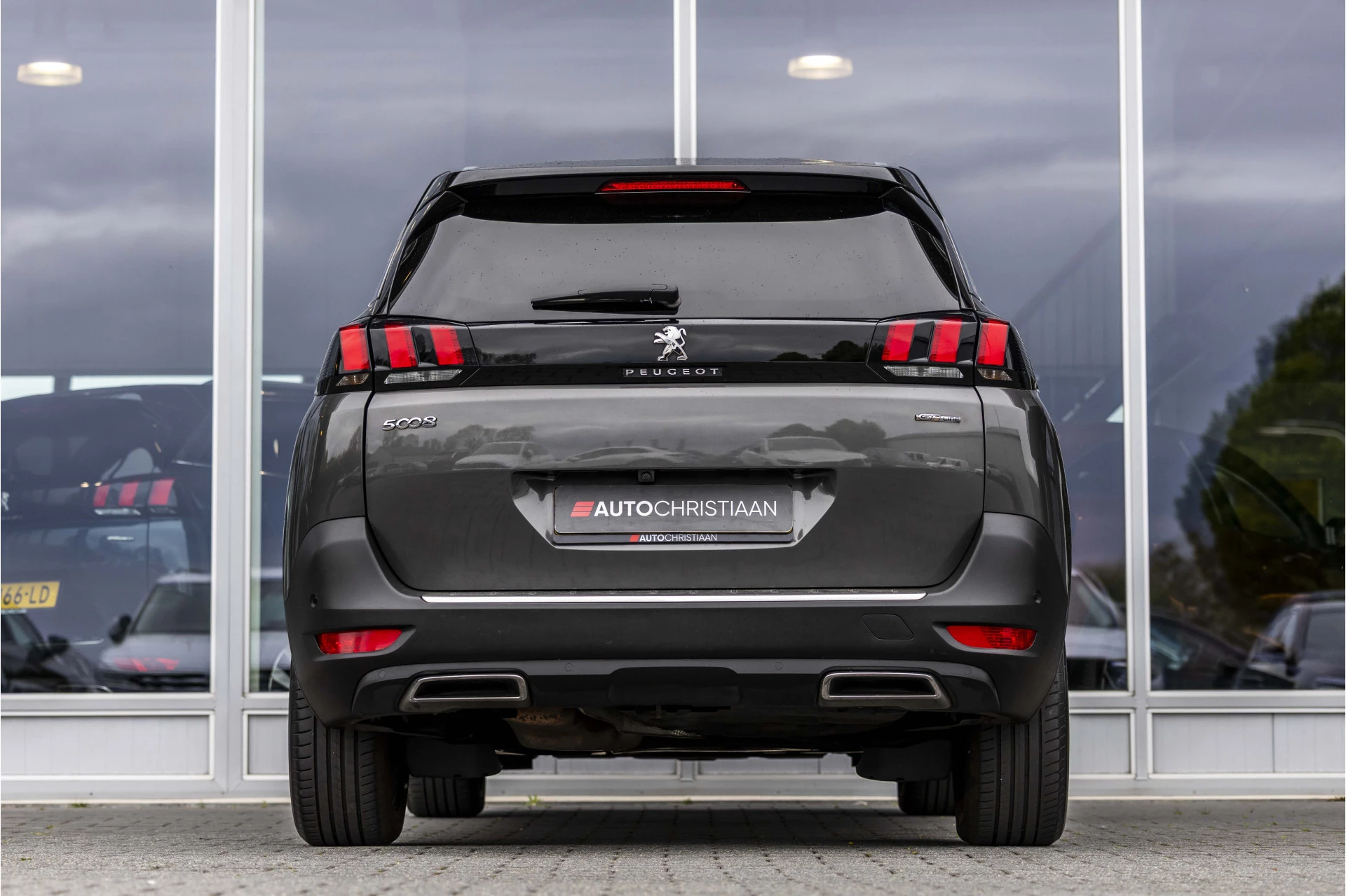 Hoofdafbeelding Peugeot 5008