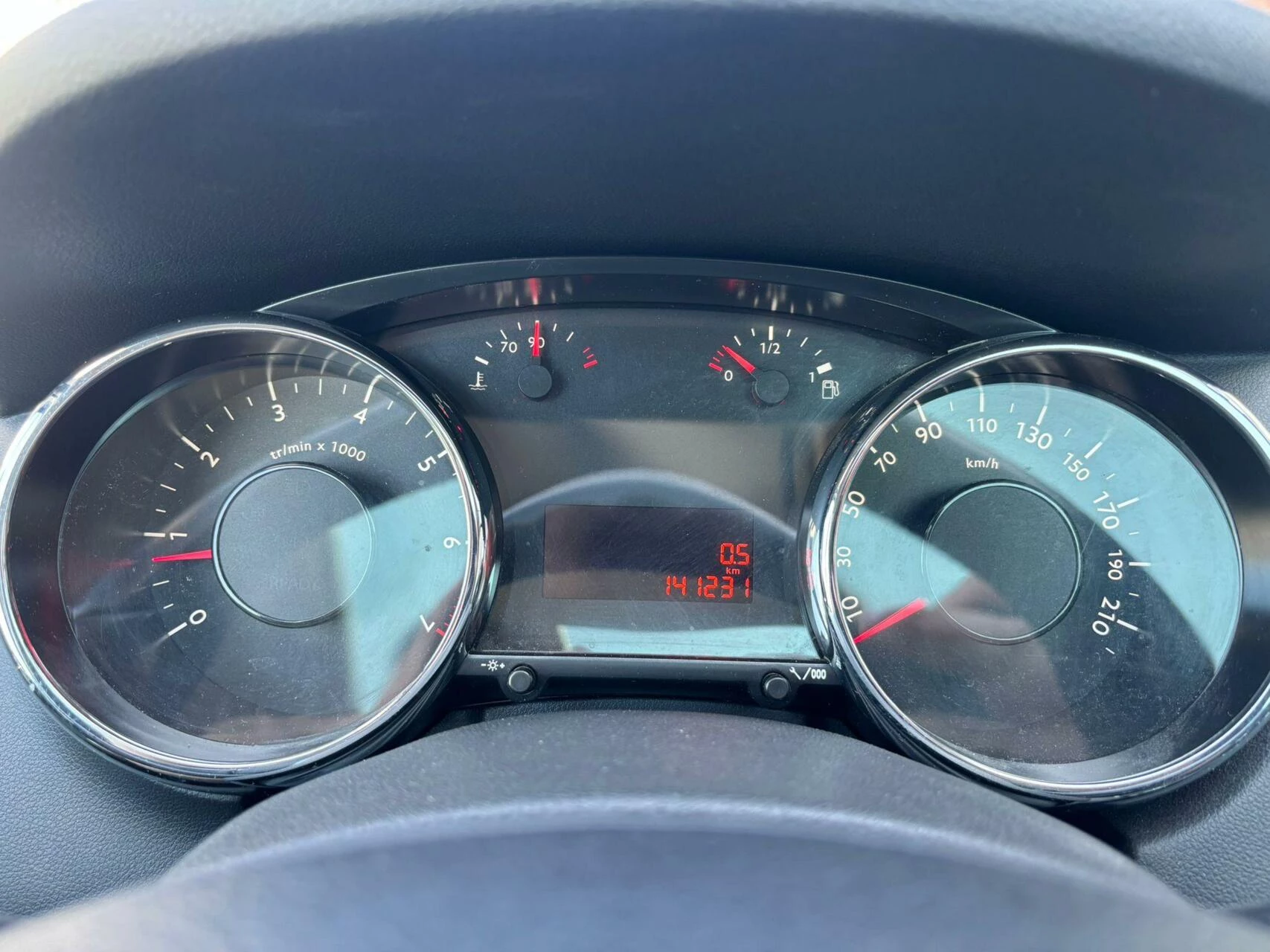 Hoofdafbeelding Peugeot 5008