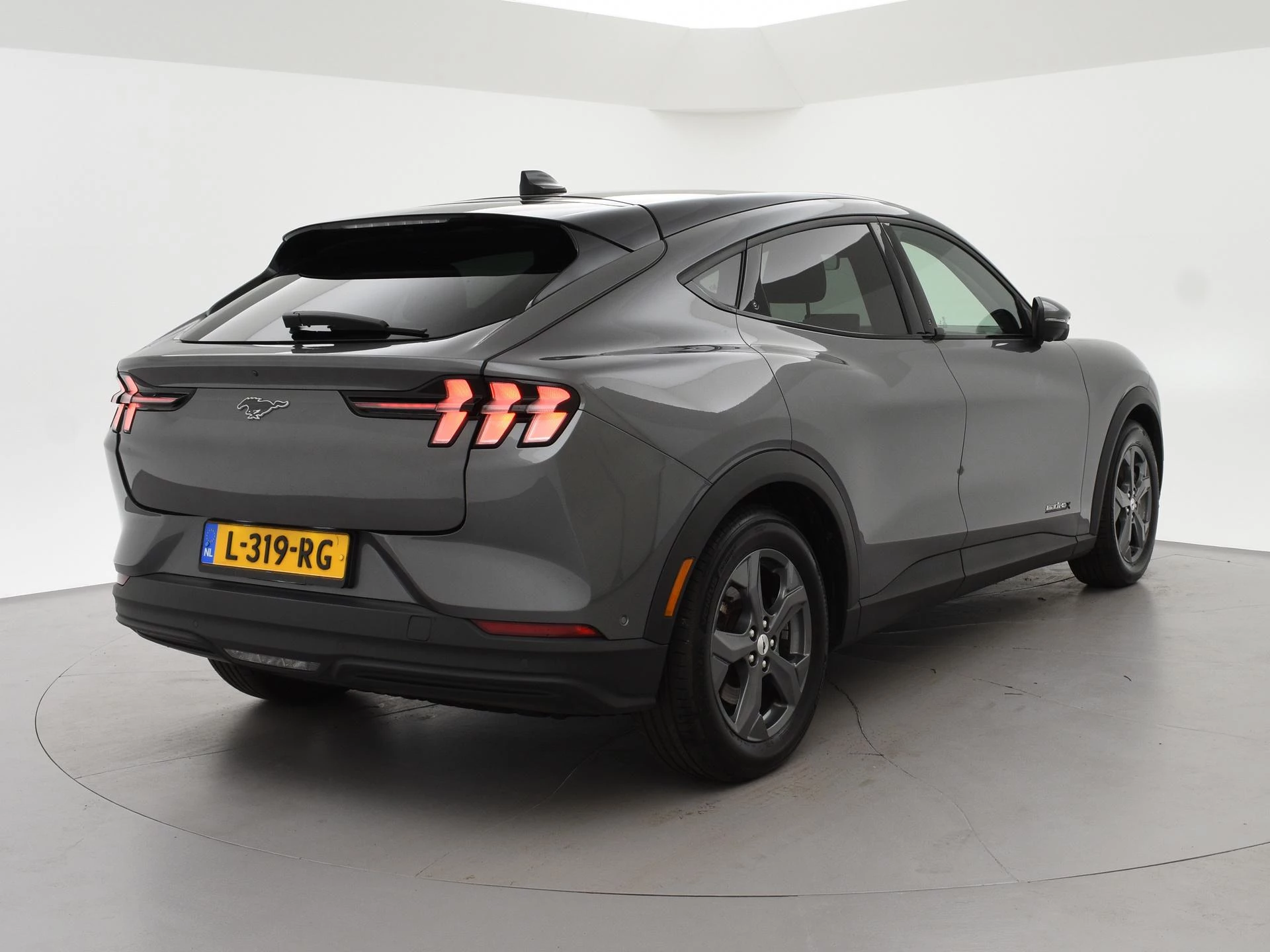 Hoofdafbeelding Ford Mustang Mach-E