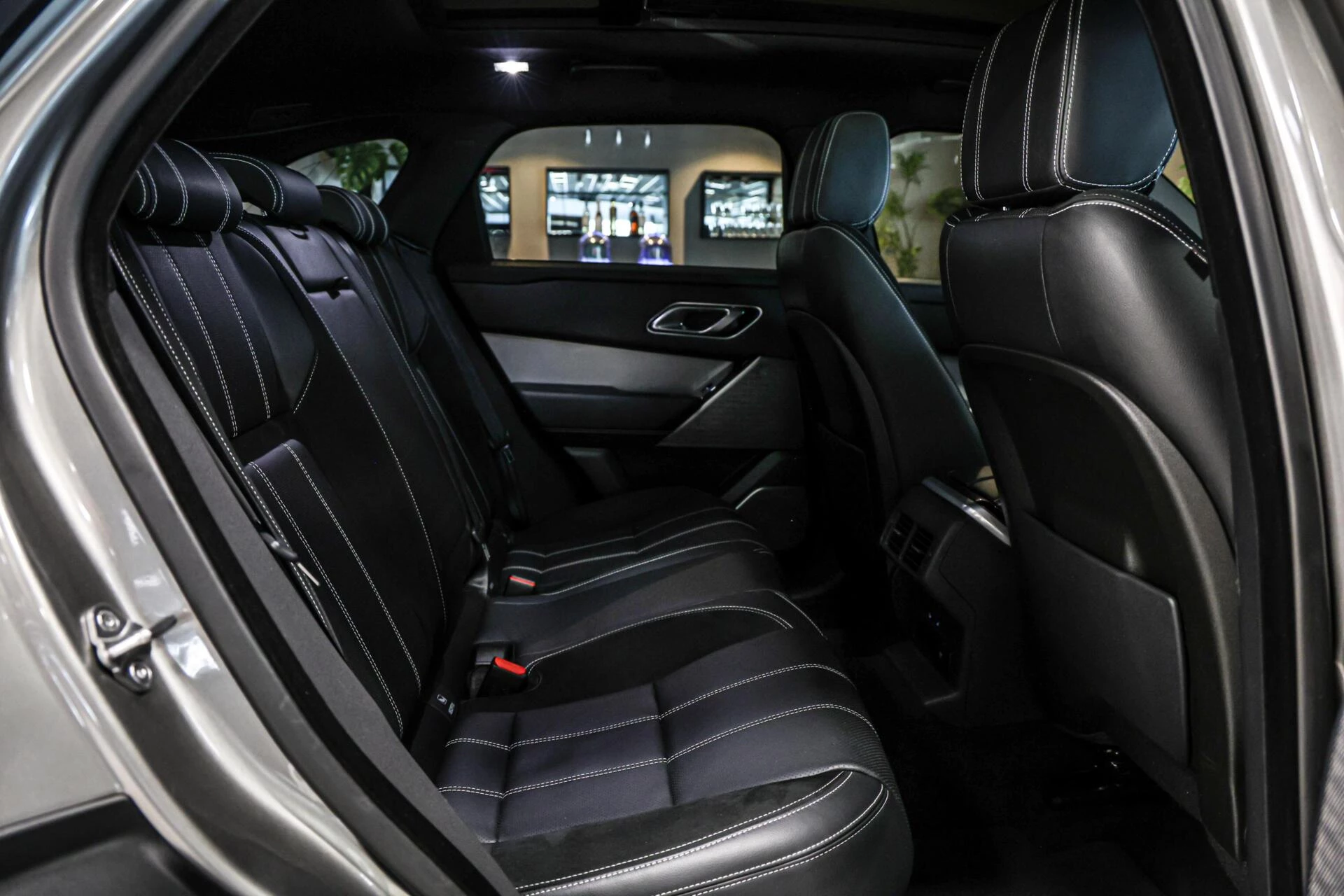 Hoofdafbeelding Land Rover Range Rover Velar