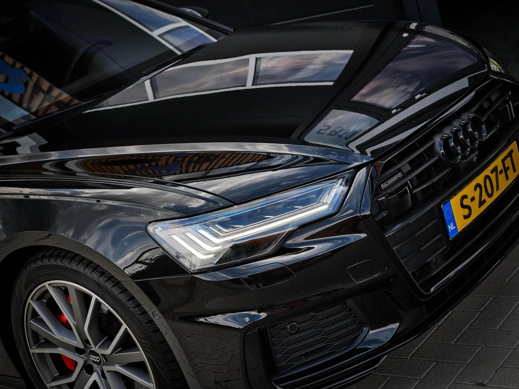 Hoofdafbeelding Audi A6