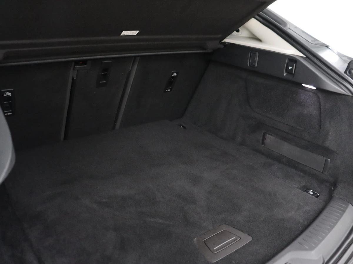 Hoofdafbeelding Jaguar I-PACE