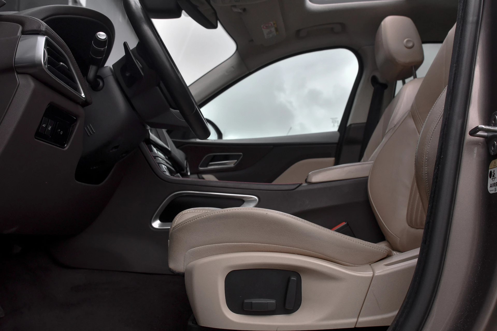 Hoofdafbeelding Jaguar F-PACE