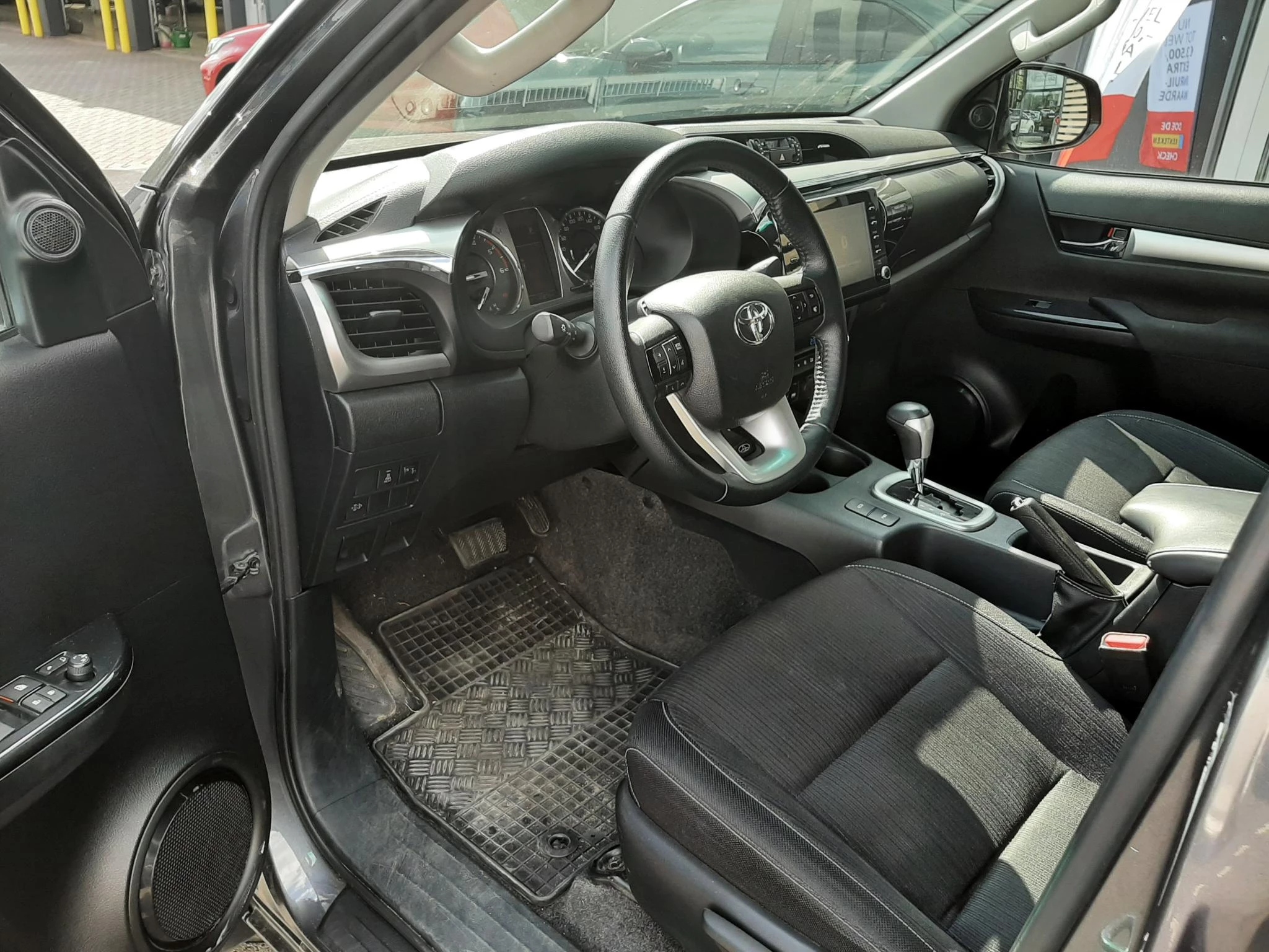 Hoofdafbeelding Toyota Hilux
