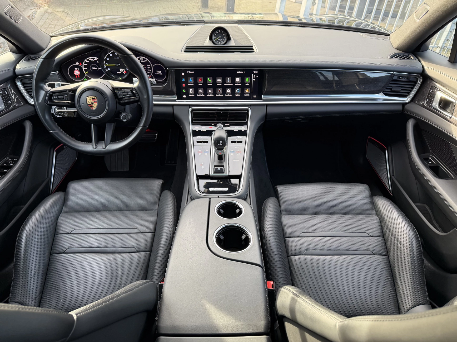 Hoofdafbeelding Porsche Panamera