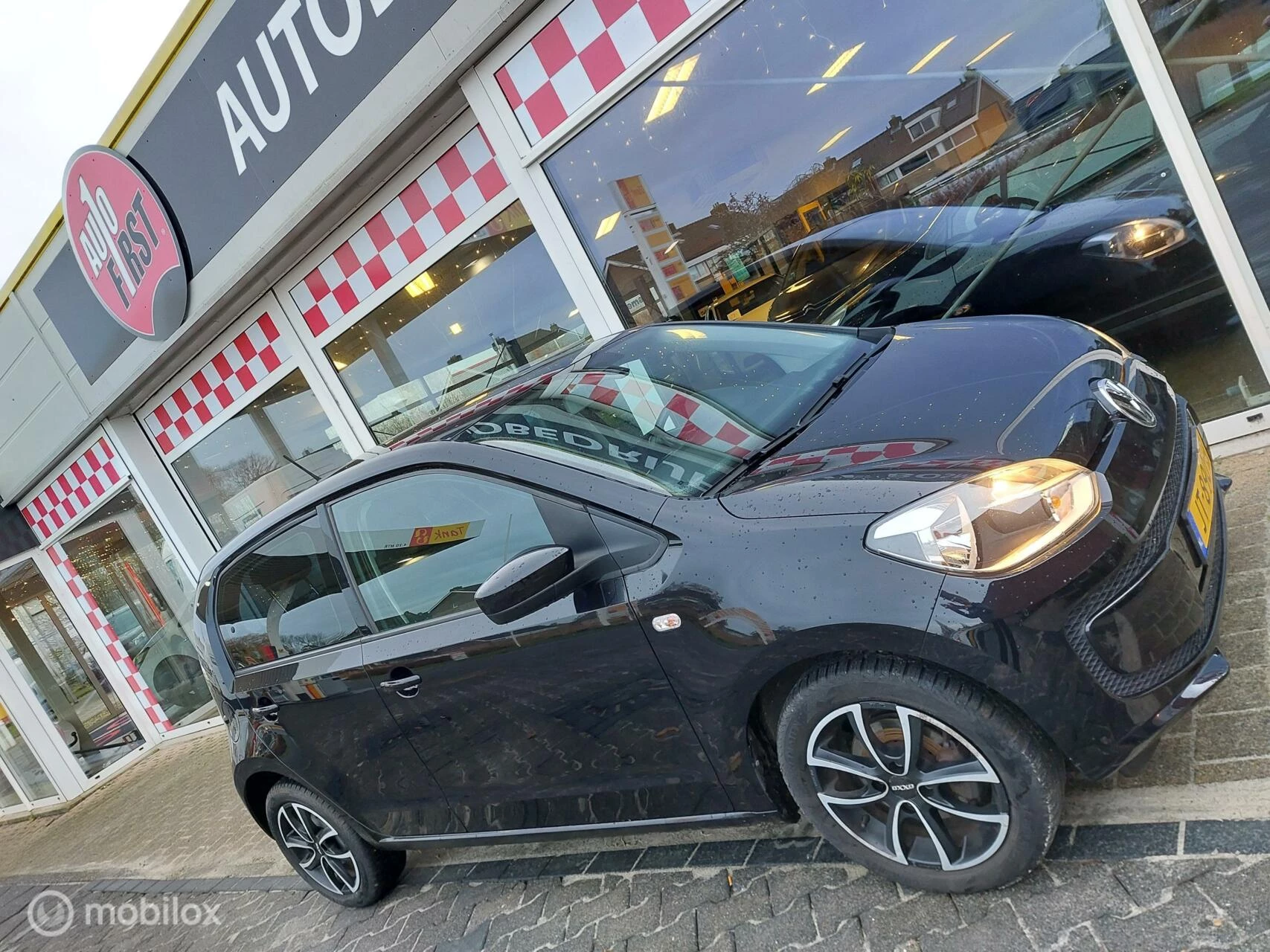 Hoofdafbeelding Volkswagen up!