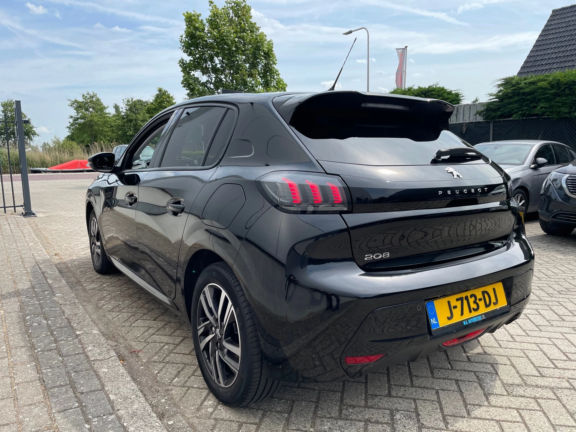 Hoofdafbeelding Peugeot 208