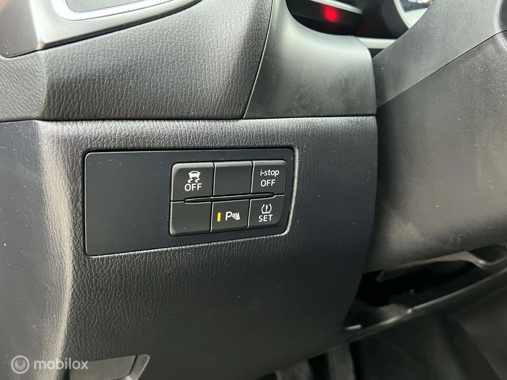 Hoofdafbeelding Mazda 3