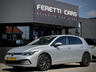 Volkswagen Golf 1.0 eTSI AUT7 LIFE NAVI CAMERA DIGI-DASH APLLE-CARPLAY PARK-ASSIST LED LMV PDC