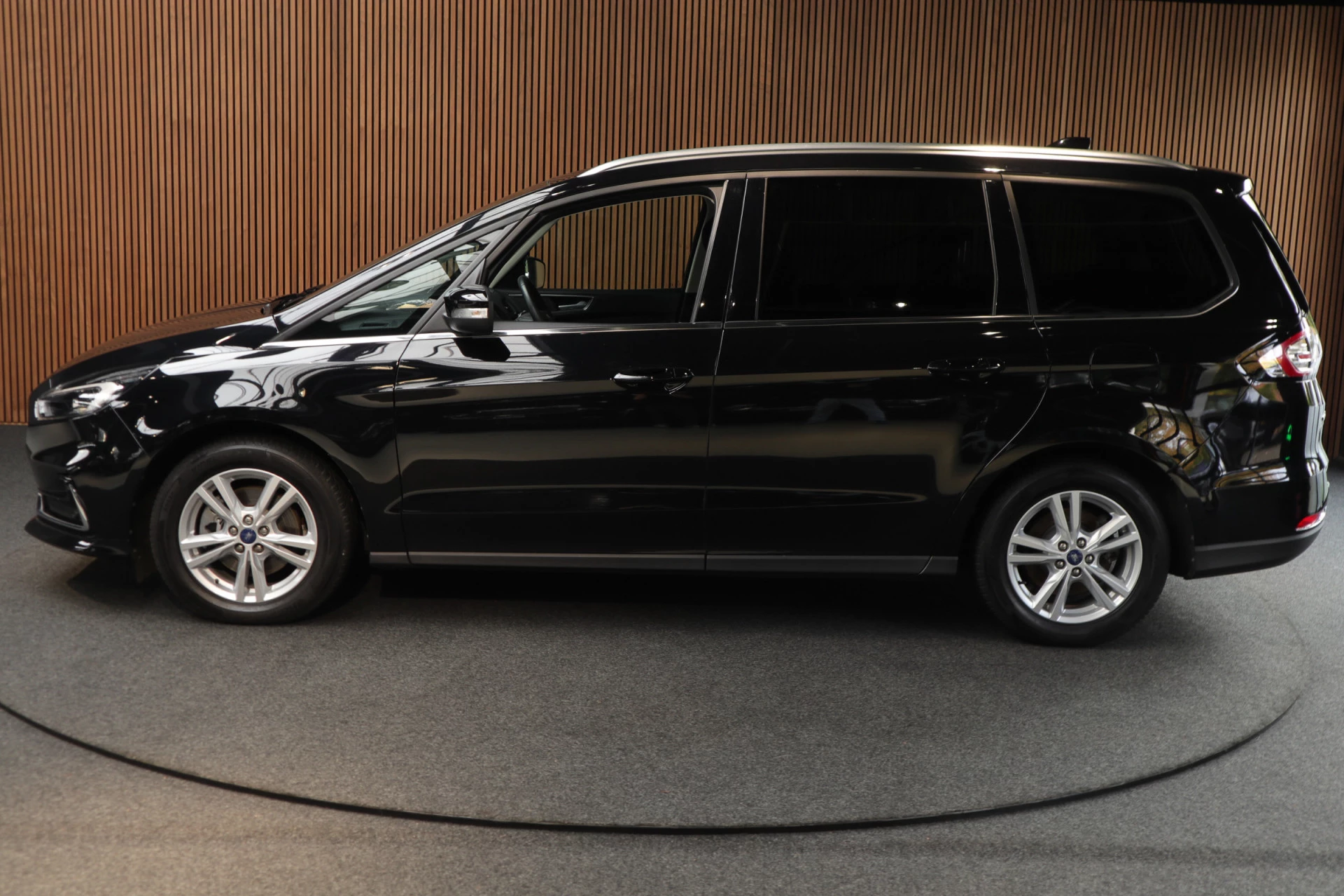 Hoofdafbeelding Ford Galaxy