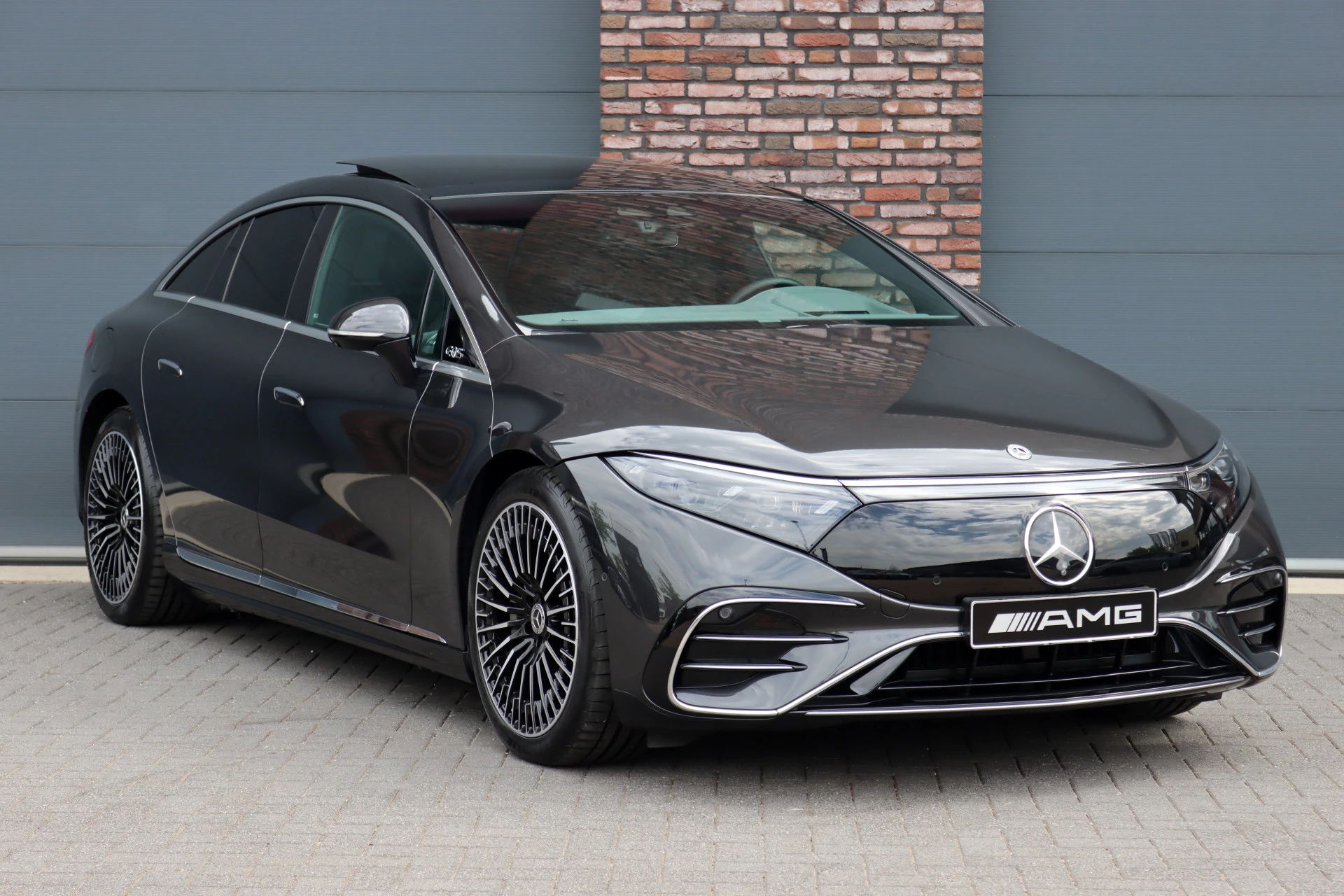 Hoofdafbeelding Mercedes-Benz EQS