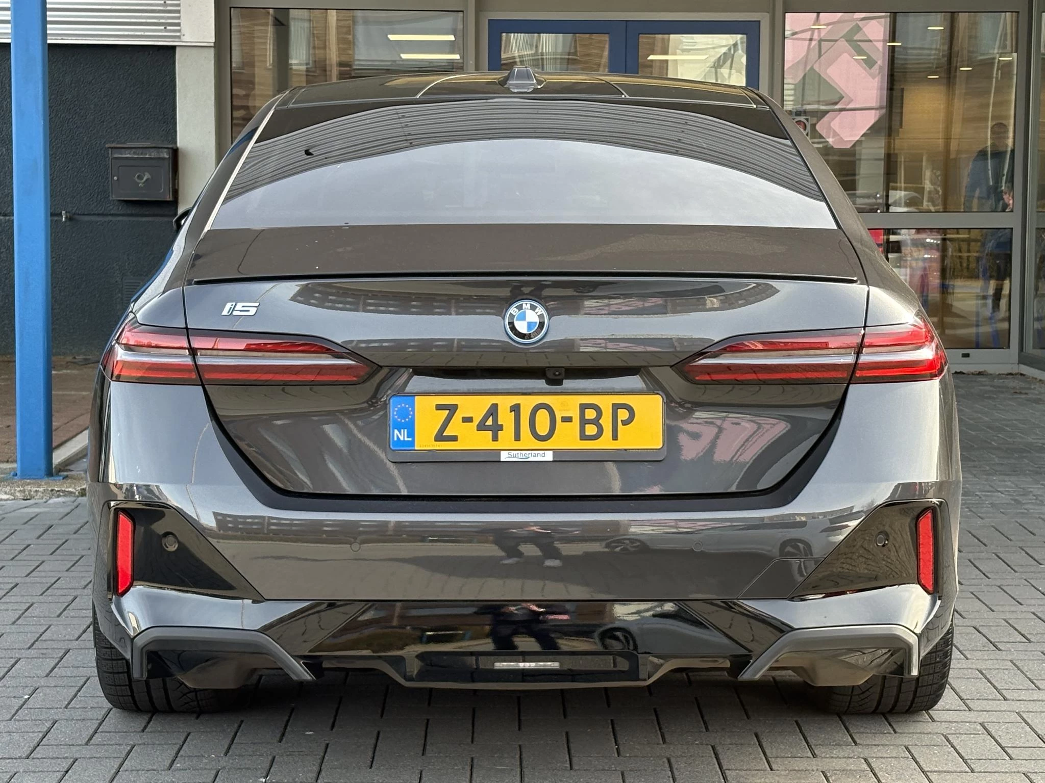 Hoofdafbeelding BMW i5