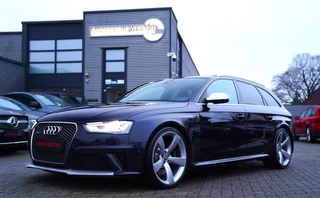 Hoofdafbeelding Audi RS4 Audi RS4 Avant 4.2 FSI RS 4 Quattro |Milltek Sport Cat | Carbon | Panorama | Luxe Leder | Adaptieve cruise | Drive Select | B&O