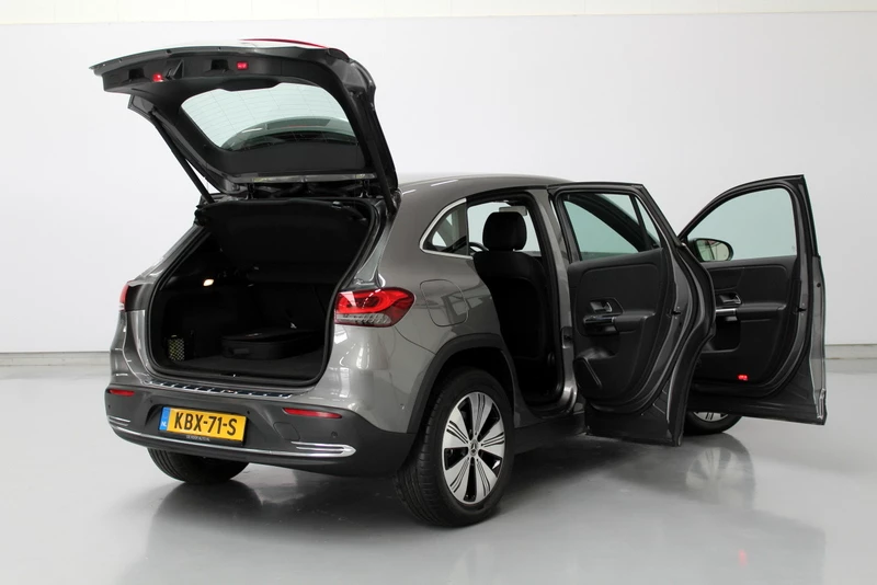 Hoofdafbeelding Mercedes-Benz EQA