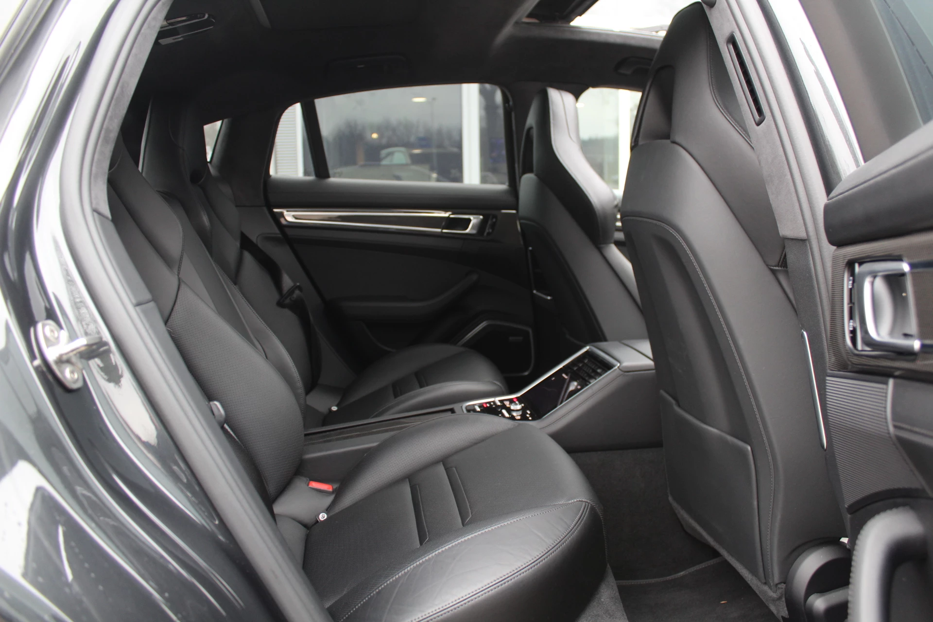 Hoofdafbeelding Porsche Panamera