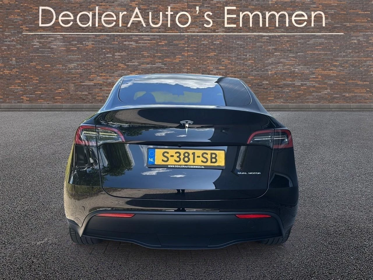 Hoofdafbeelding Tesla Model Y