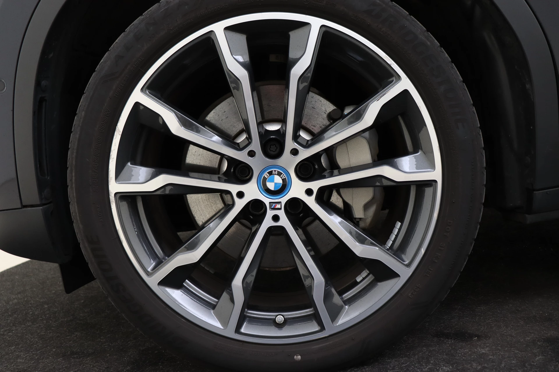 Hoofdafbeelding BMW iX3