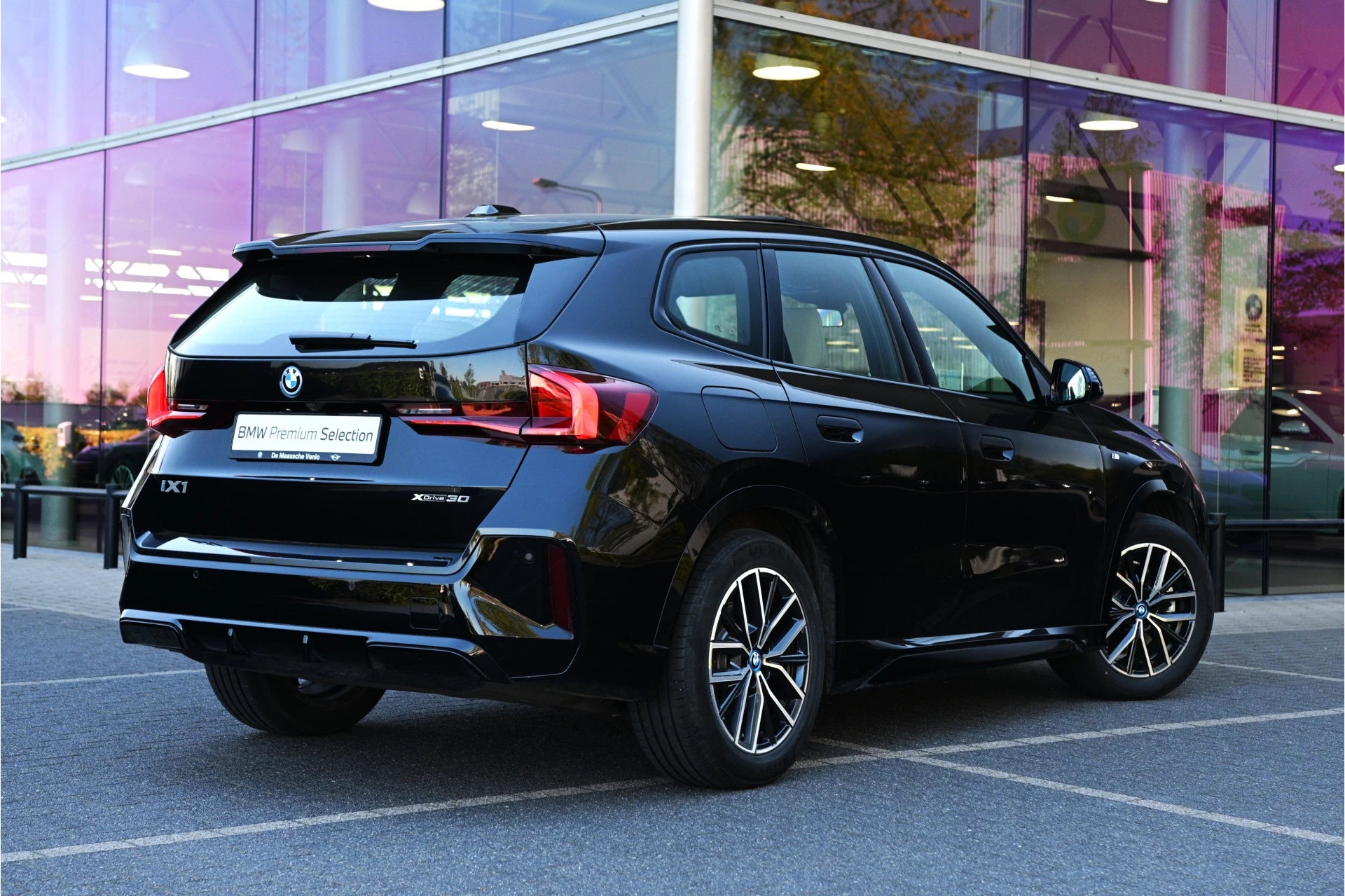 Hoofdafbeelding BMW iX1