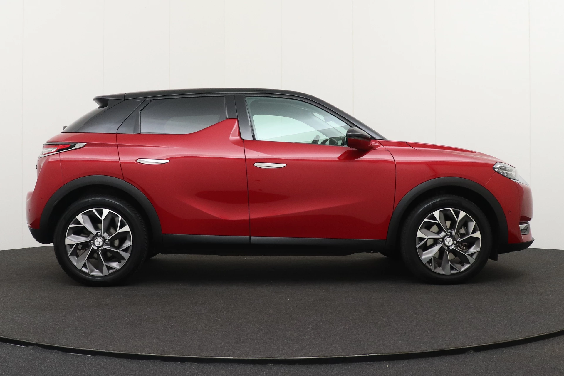 Hoofdafbeelding DS DS 3