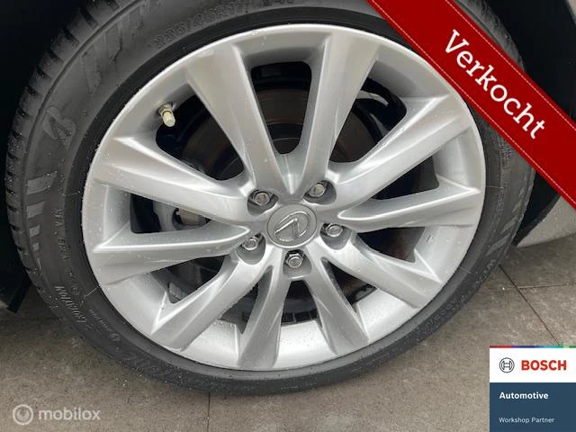 Hoofdafbeelding Lexus IS