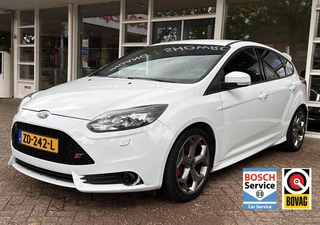 Ford Focus 2.0 EcoBoost ST-3 Climat, Leer, Bluetooth, Pdc, LM..