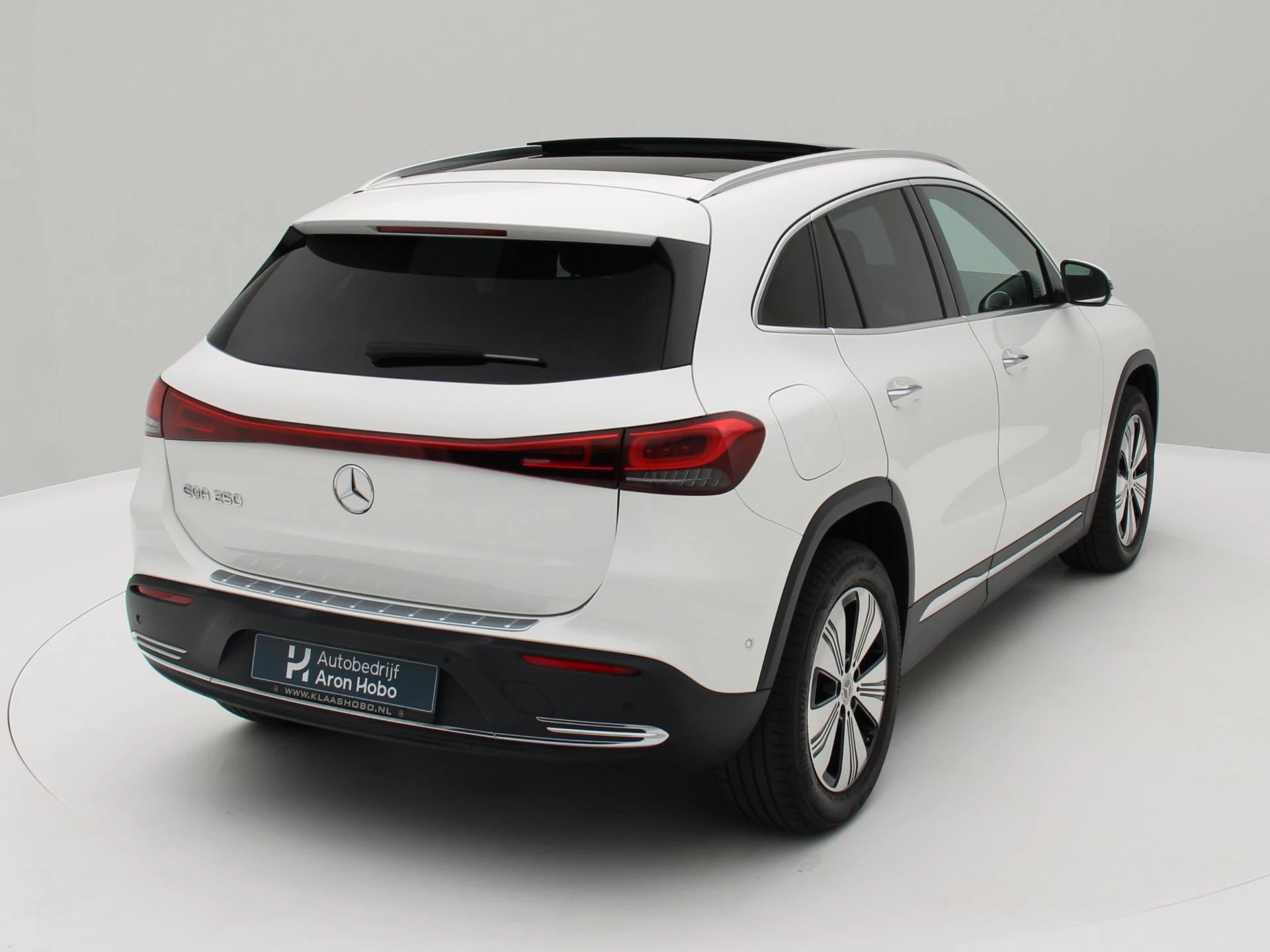 Hoofdafbeelding Mercedes-Benz EQA
