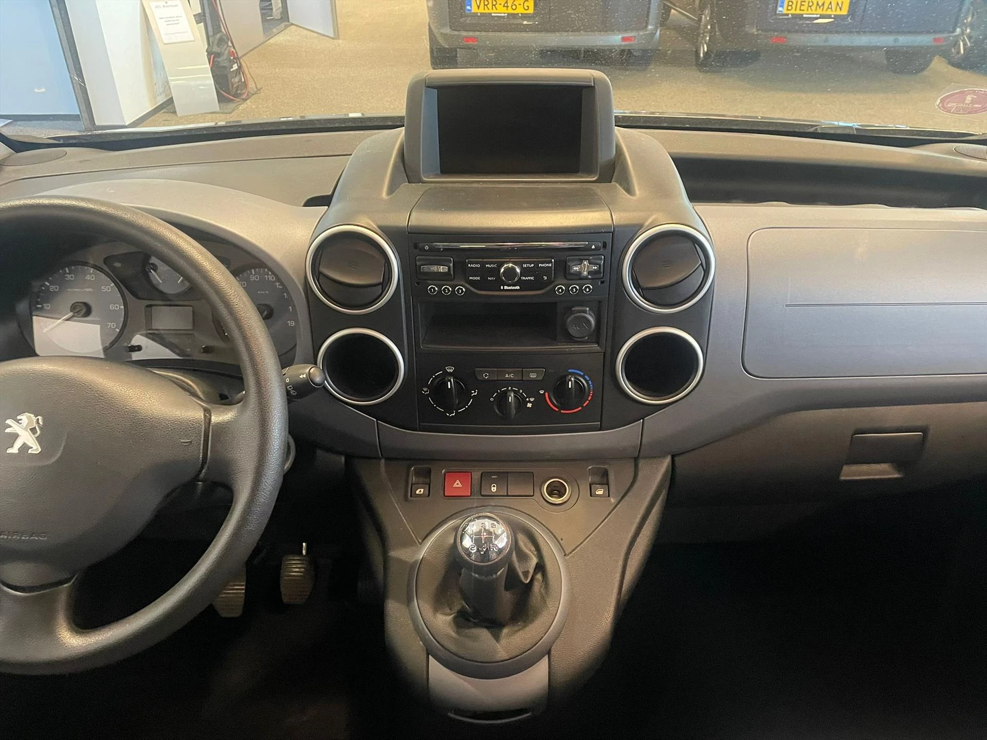 Hoofdafbeelding Peugeot Partner