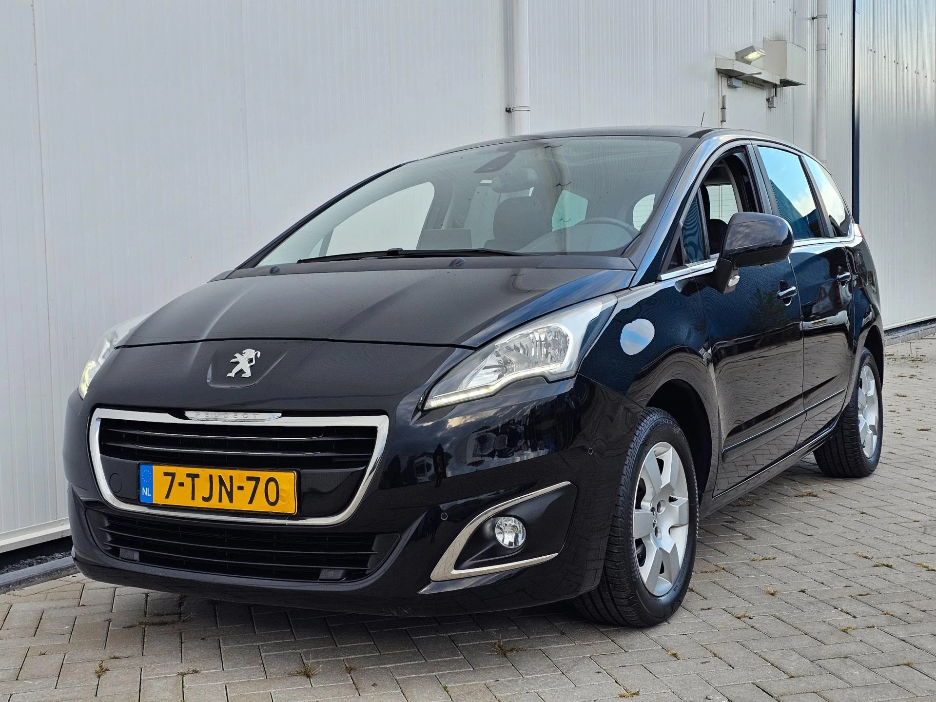 Hoofdafbeelding Peugeot 5008