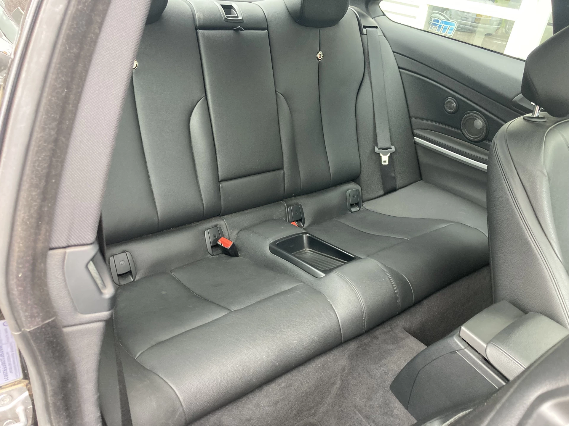 Hoofdafbeelding Alpina B4