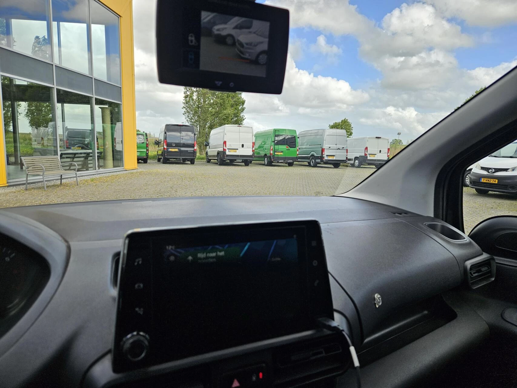 Hoofdafbeelding Peugeot Partner