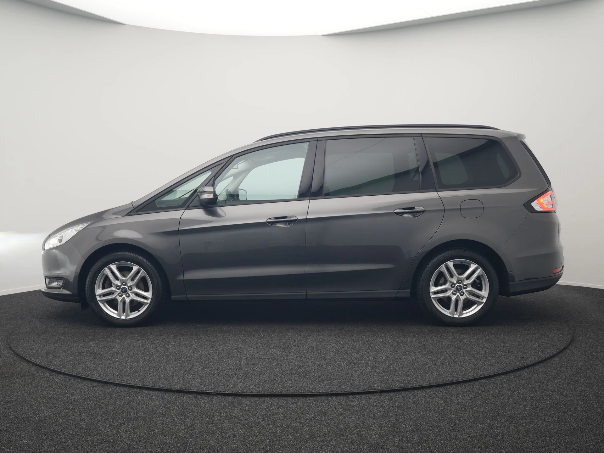 Hoofdafbeelding Ford Galaxy