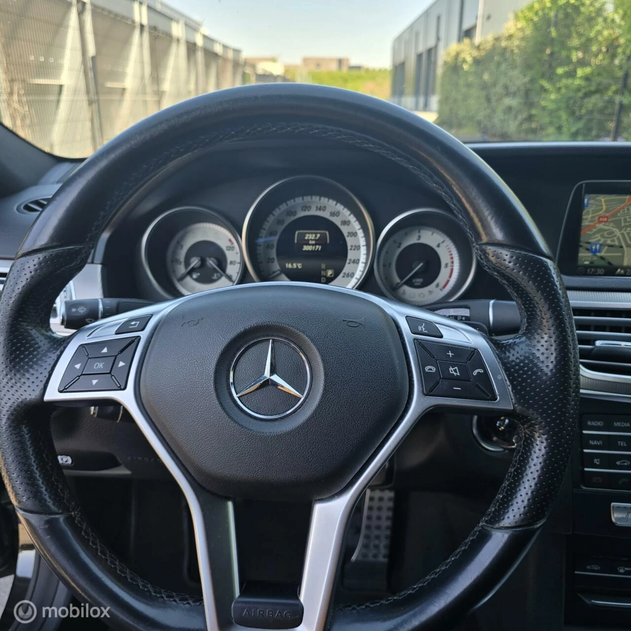 Hoofdafbeelding Mercedes-Benz E-Klasse