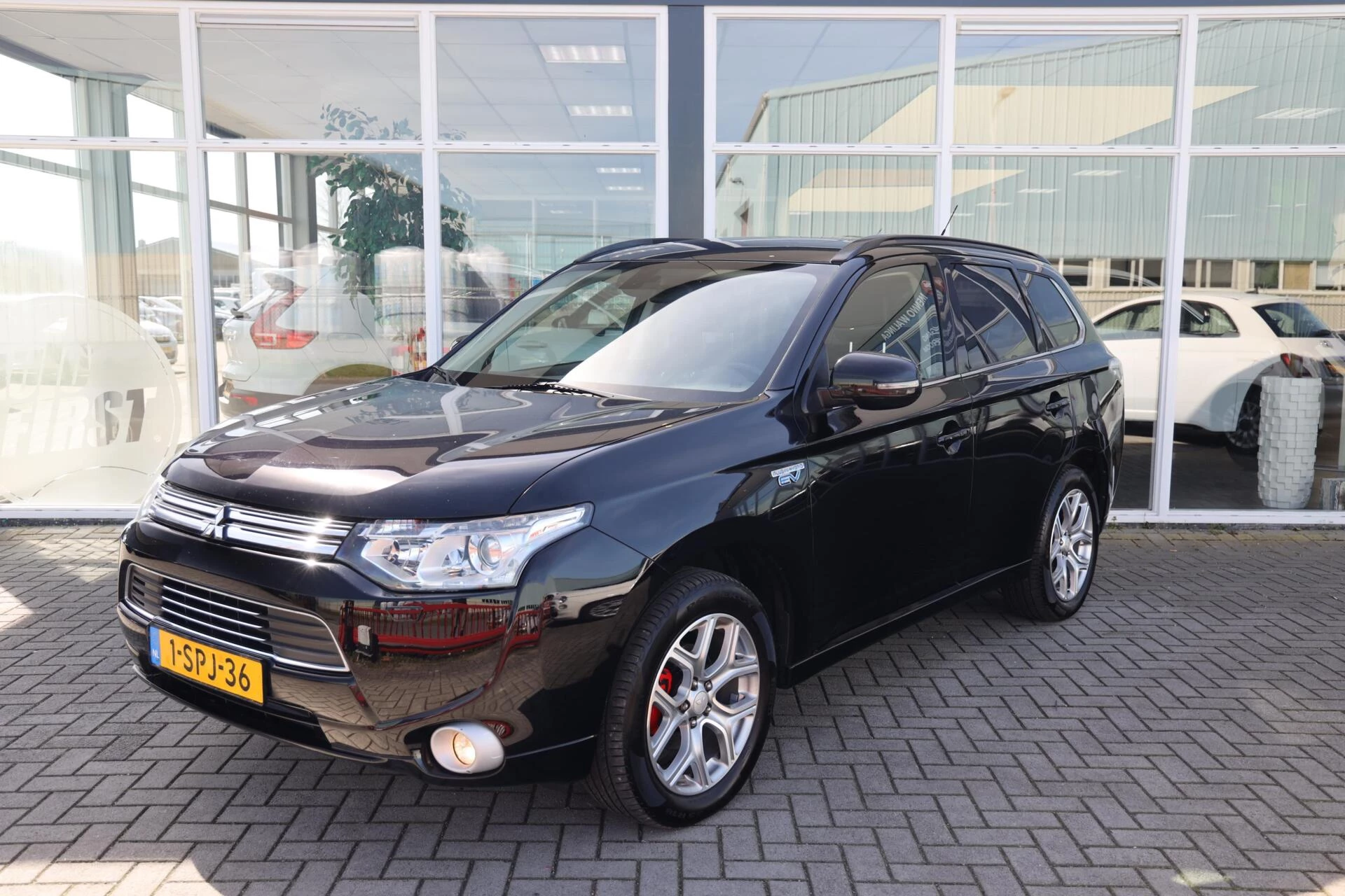 Hoofdafbeelding Mitsubishi Outlander