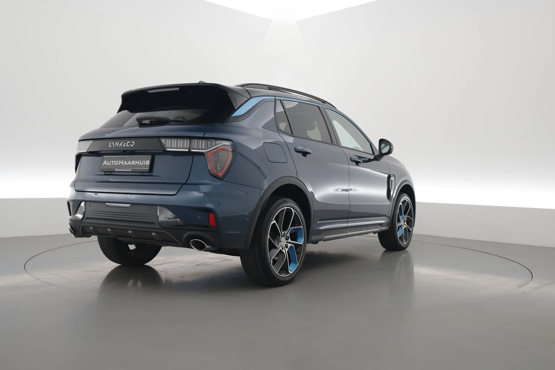 Hoofdafbeelding Lynk & Co 01