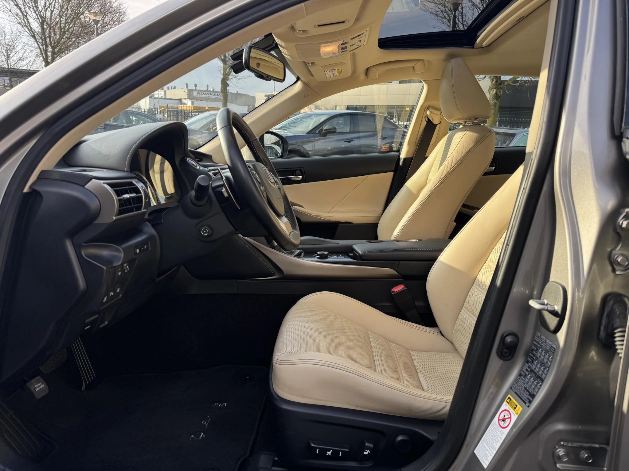 Hoofdafbeelding Lexus IS