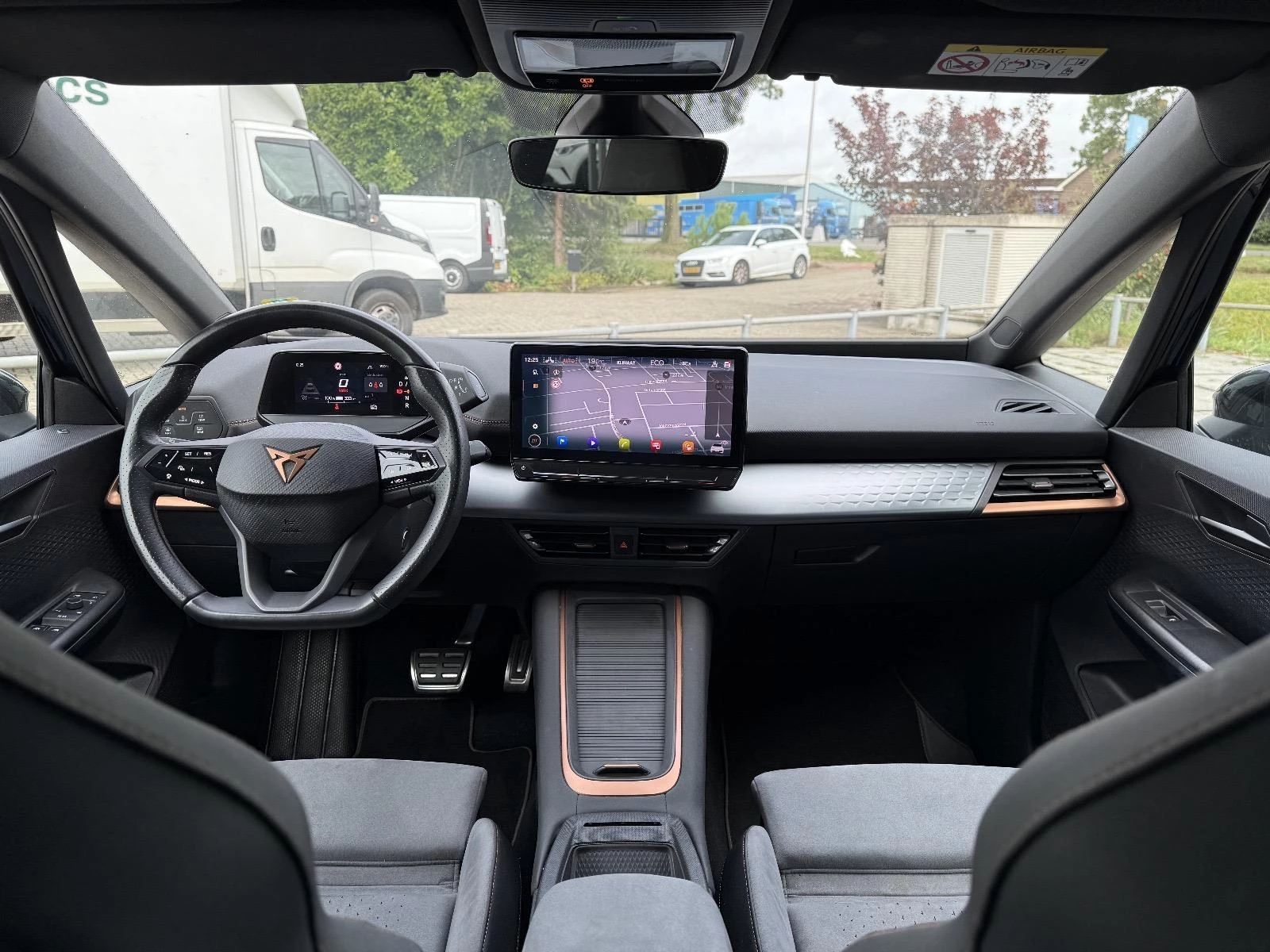 Hoofdafbeelding CUPRA Born
