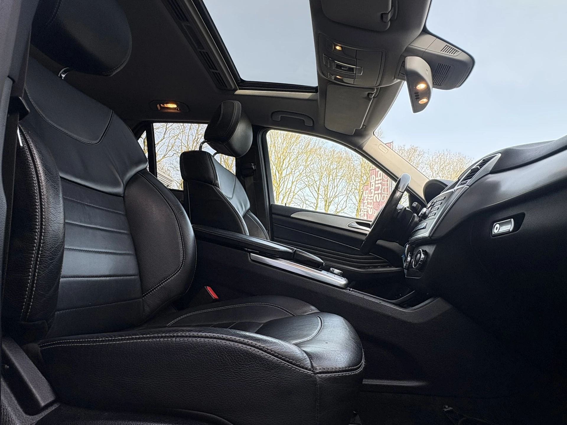 Hoofdafbeelding Mercedes-Benz M-Klasse