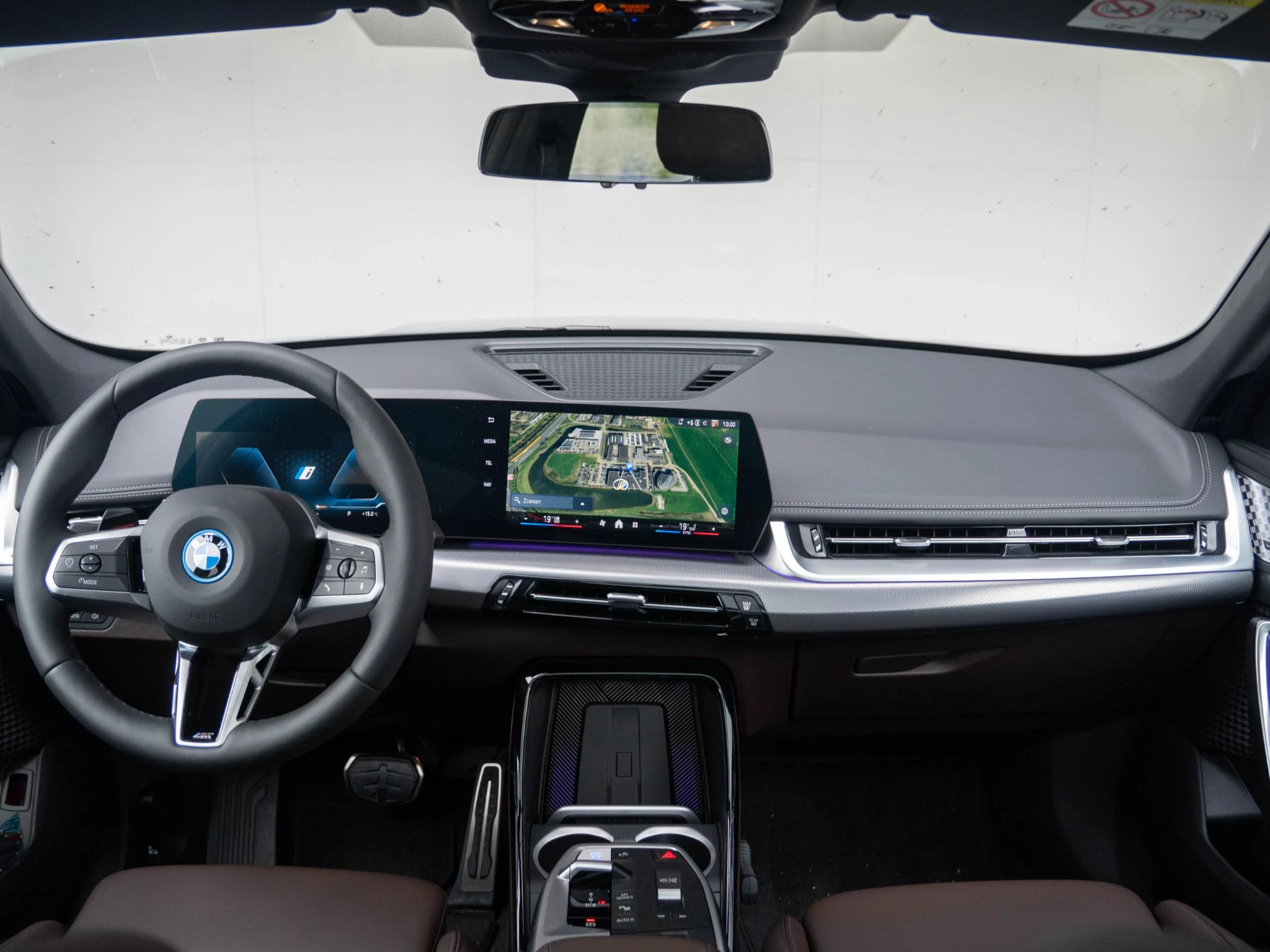 Hoofdafbeelding BMW iX1