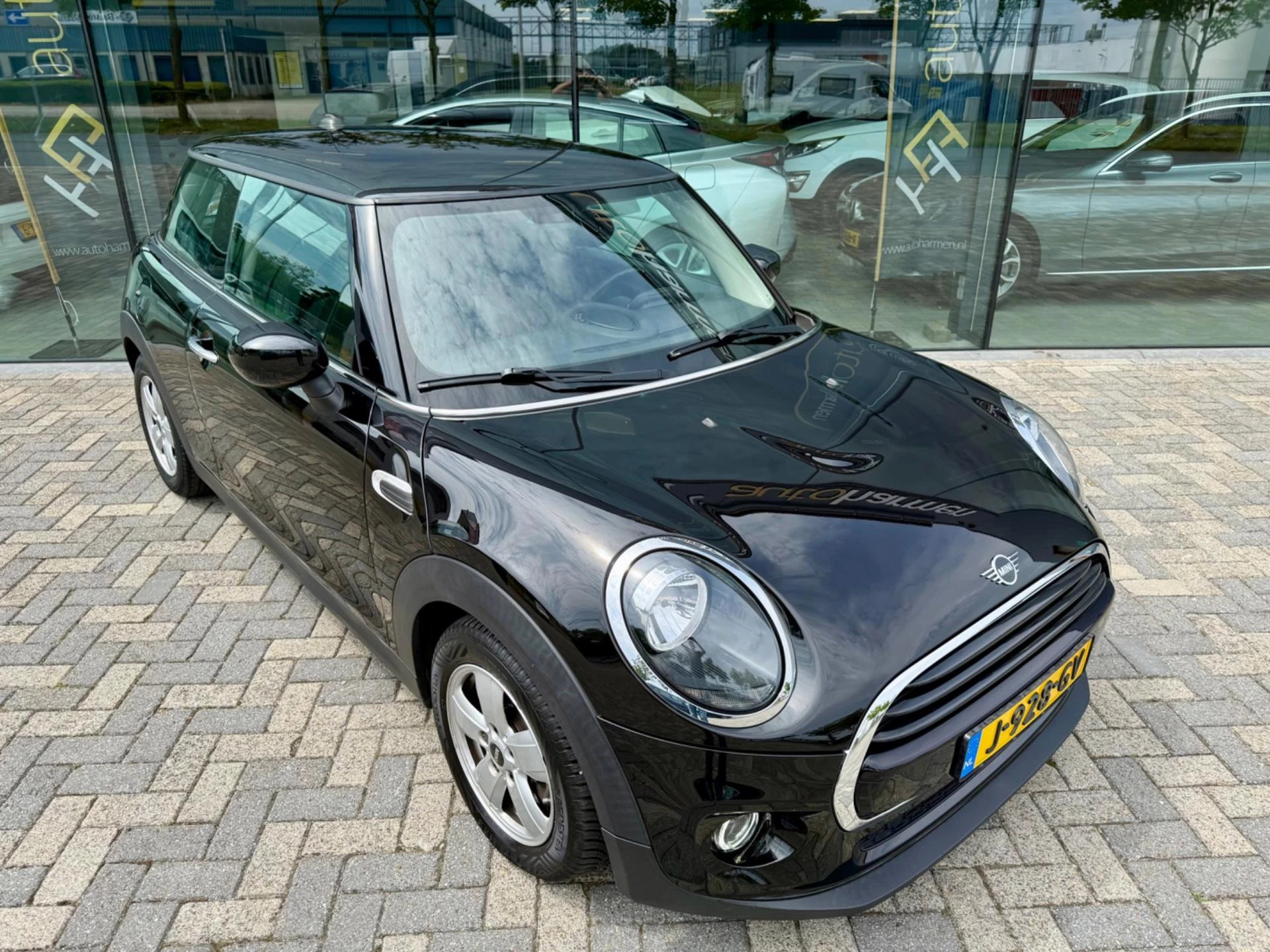 Hoofdafbeelding MINI Cooper
