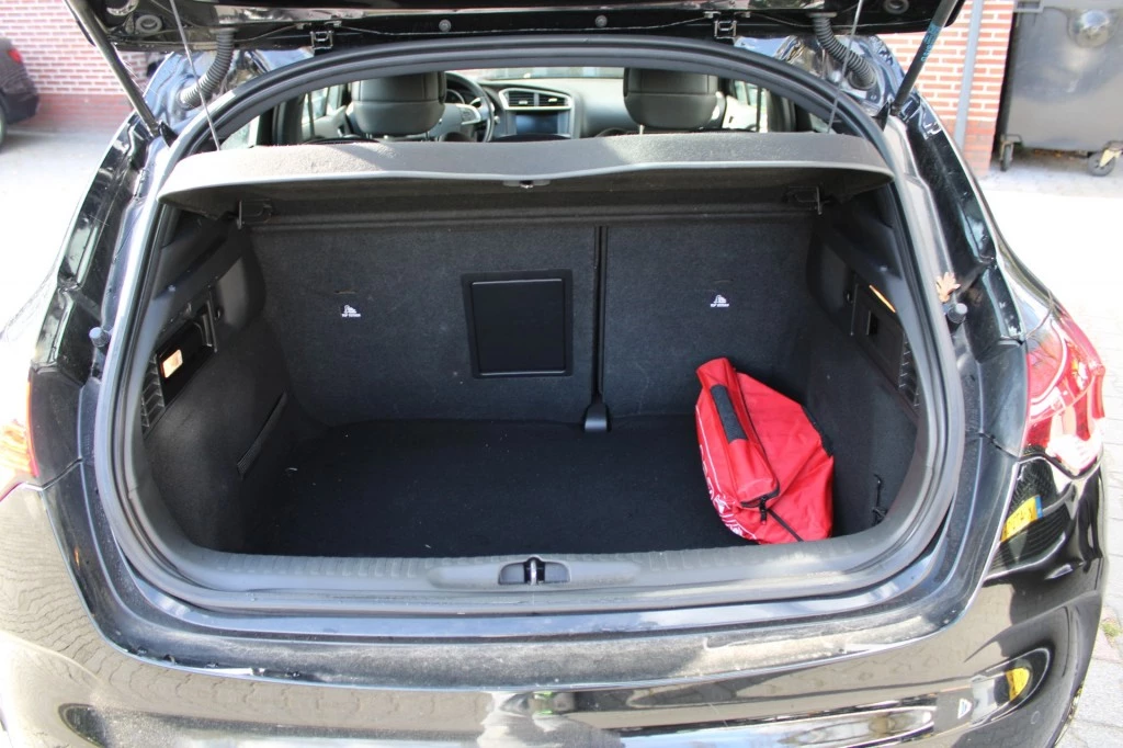 Hoofdafbeelding DS DS 4