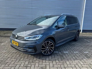 Volkswagen TOURAN 1.5 TSI R-Line Exclusive 7p,afn.Trekhaak,Navigatie,parkeersensoren/Camera,stoelverwarming,