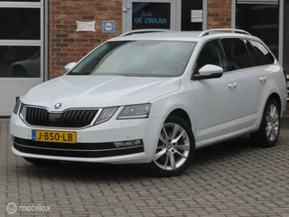 Hoofdafbeelding Škoda Octavia Skoda Octavia Combi 1.5 TSI D.S.G. Business Edition Plus, 17 Inch, DAB,