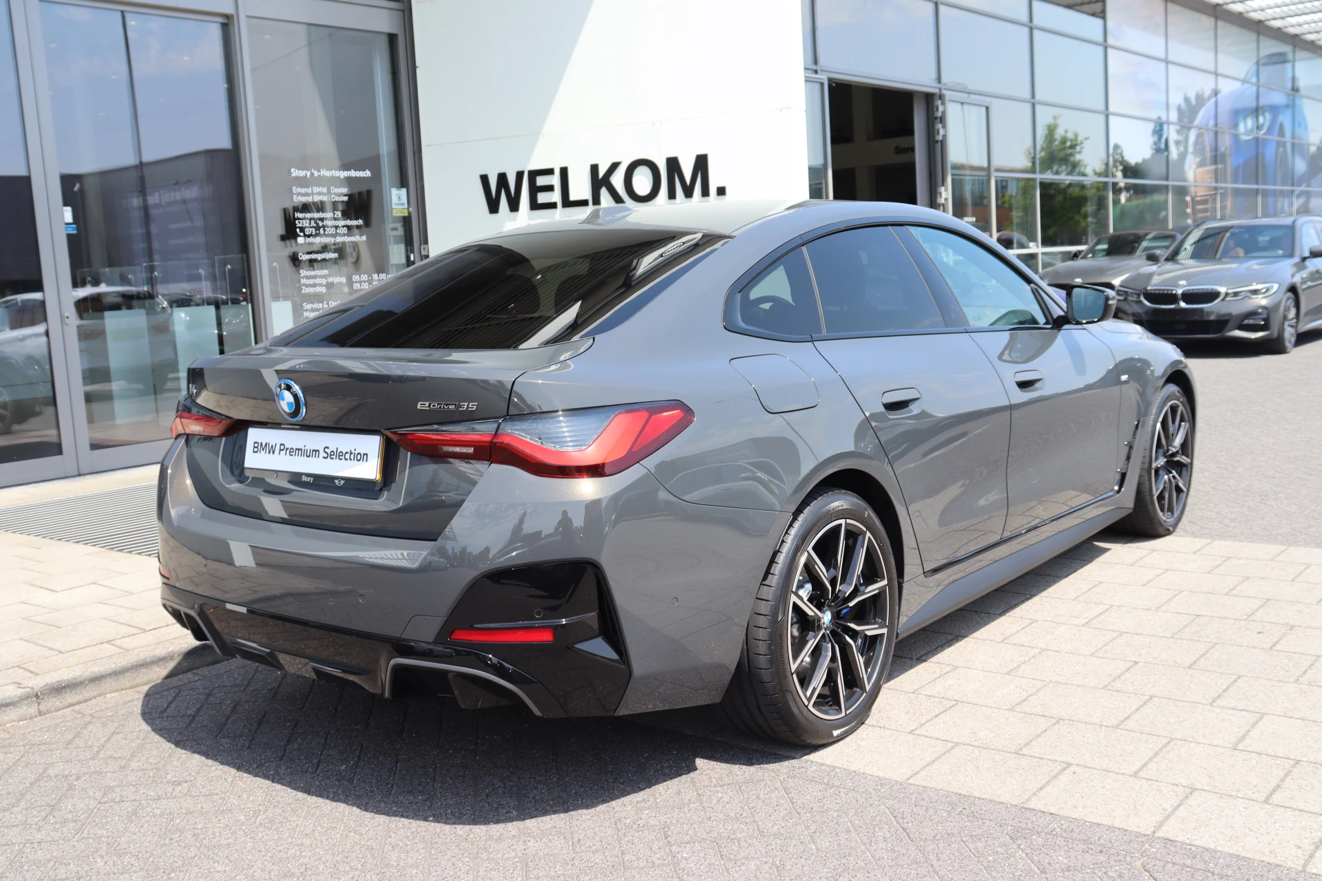 Hoofdafbeelding BMW i4