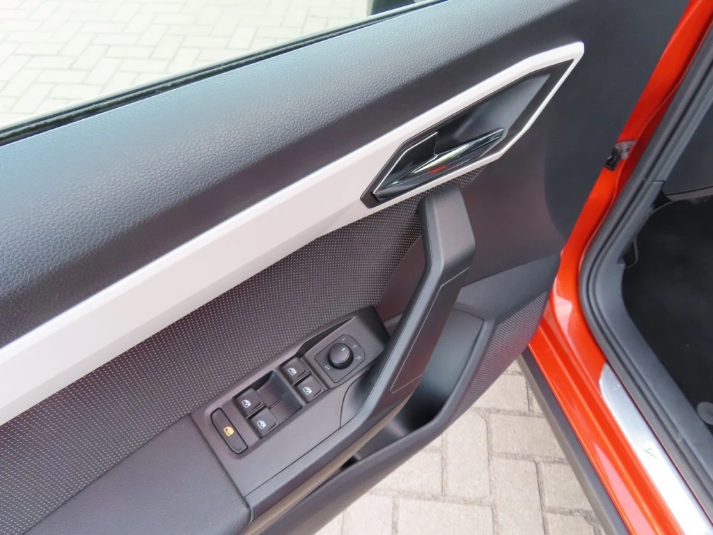 Hoofdafbeelding SEAT Arona