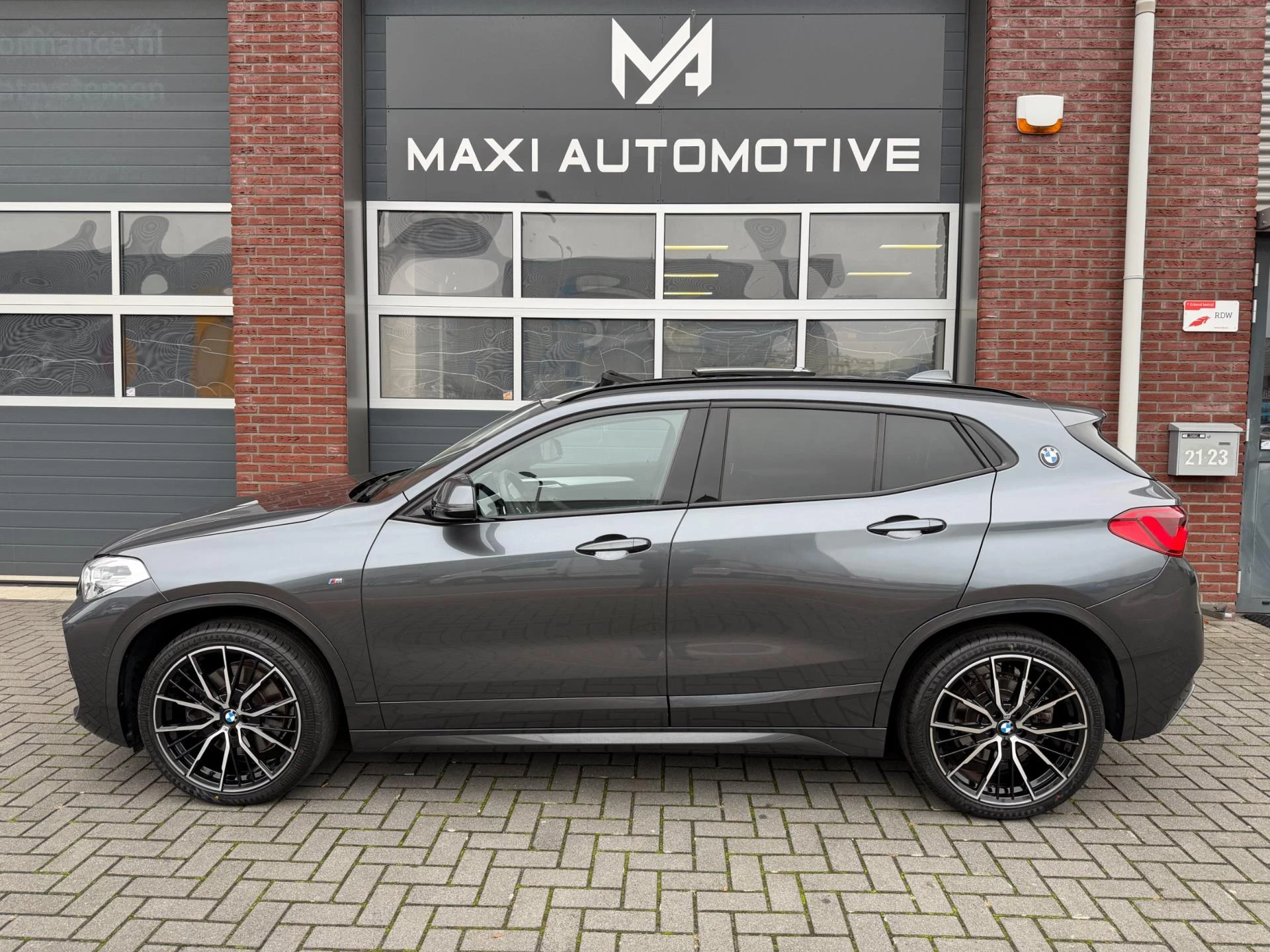 Hoofdafbeelding BMW X2
