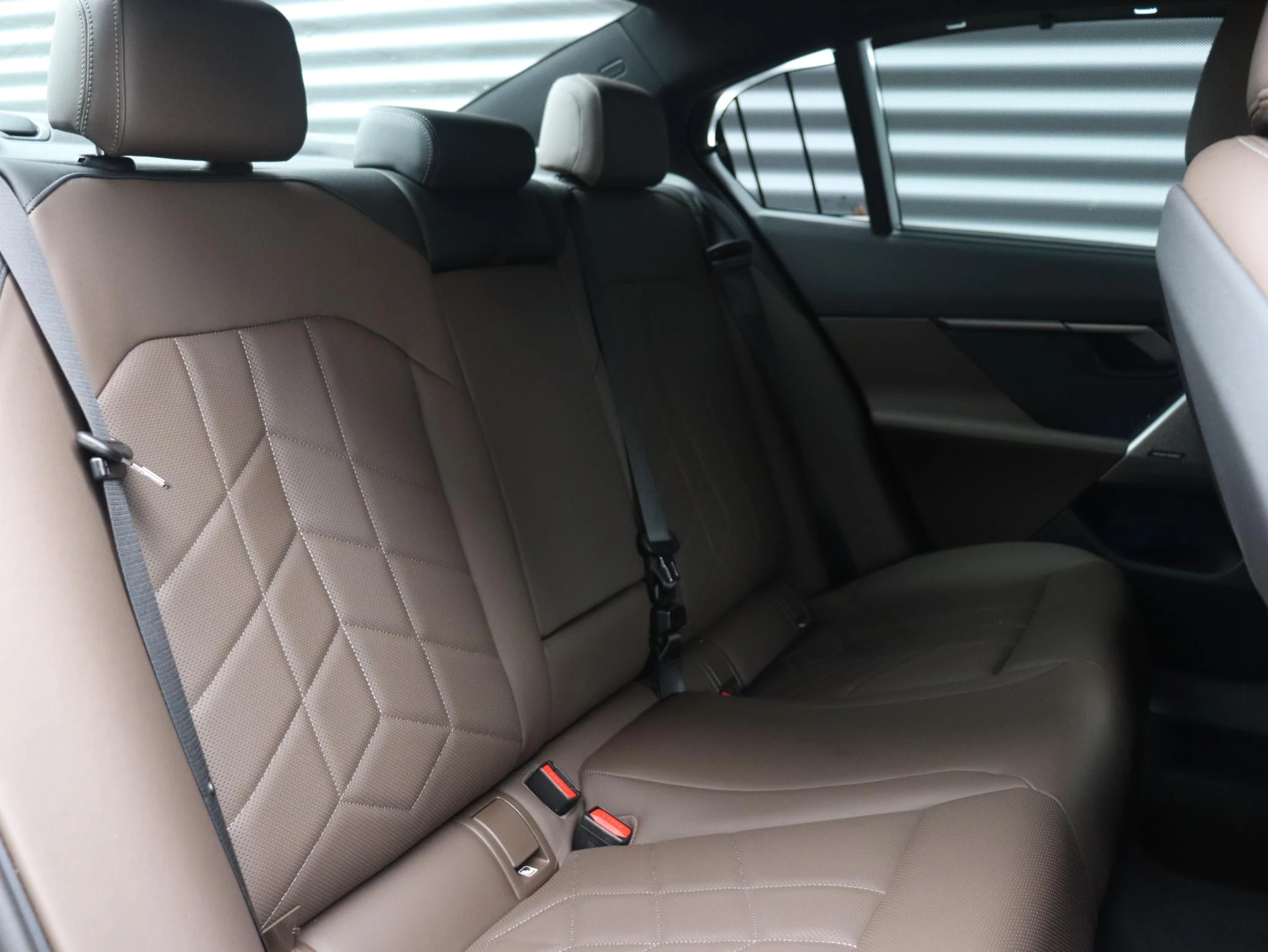 Hoofdafbeelding BMW i5