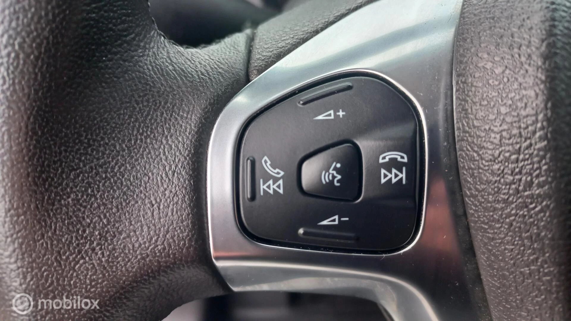 Hoofdafbeelding Ford Transit Courier