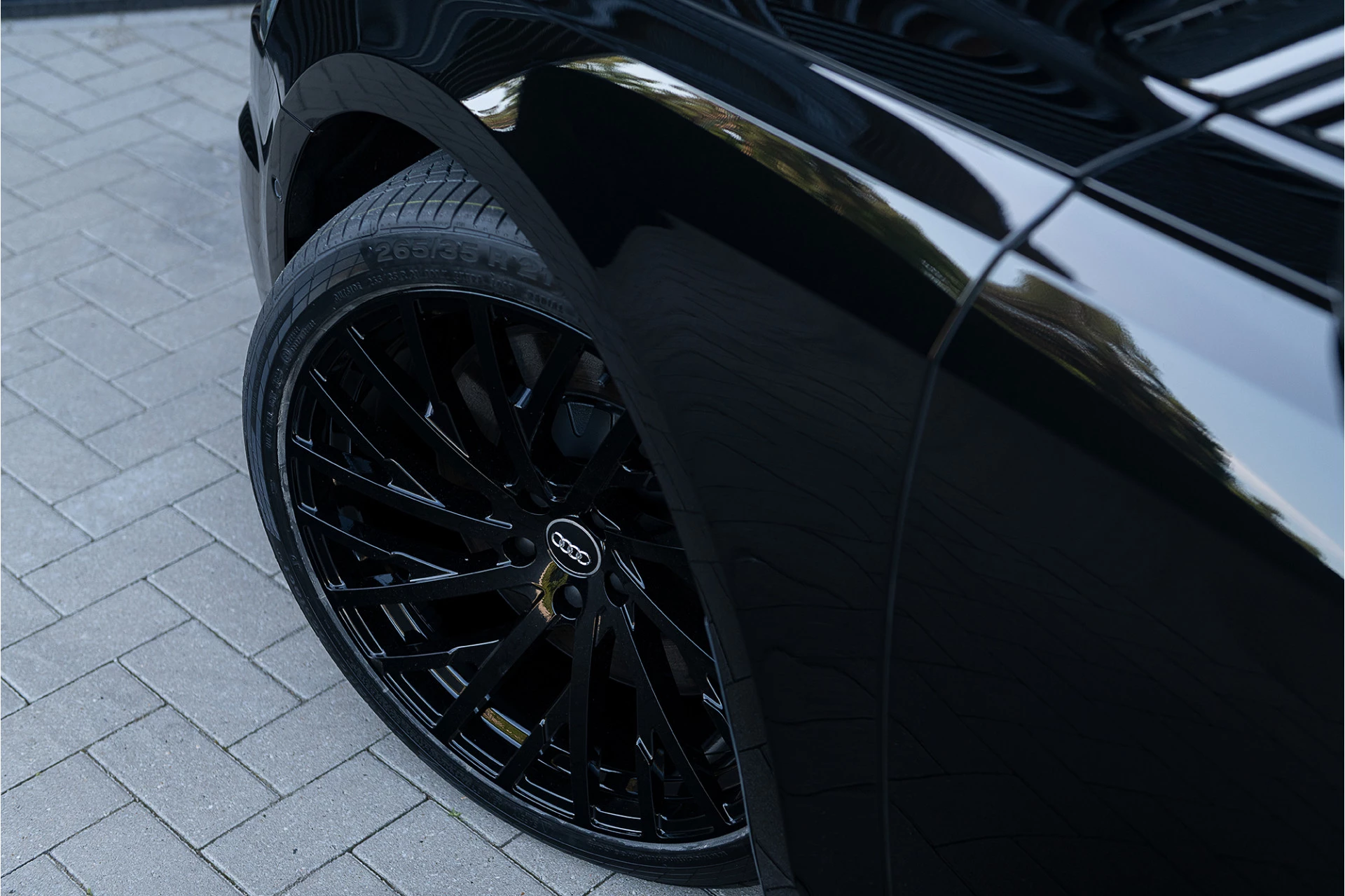 Hoofdafbeelding Audi A8