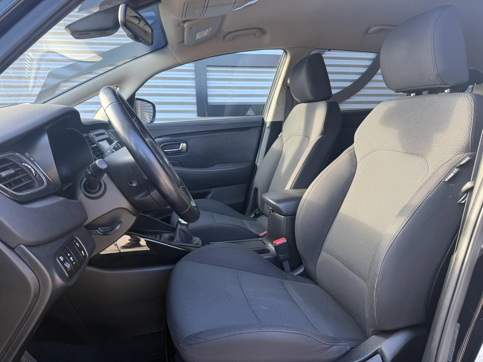 Hoofdafbeelding Kia Carens