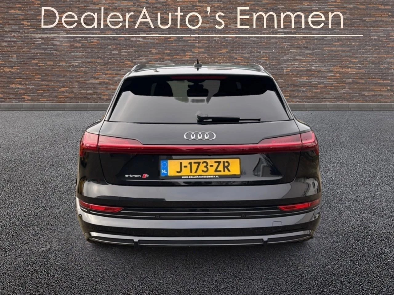 Hoofdafbeelding Audi e-tron